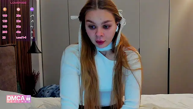 Molly sweetie online show from December 2025 07:16:02 AM