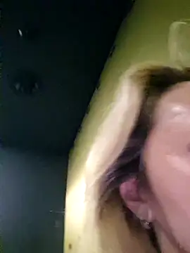 Snapshot of Miss____Mia_ chatting on February 2025 04:52:01 PM Miss Mia online show from February 2025 04:52:01 PM