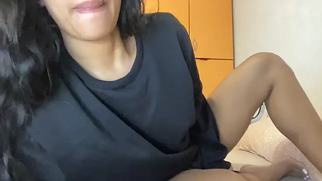 Dulce latingirl online show from December 2024 12:02:01 PM