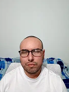 ElSunEagle online show from February 2026 04:05:02 AM