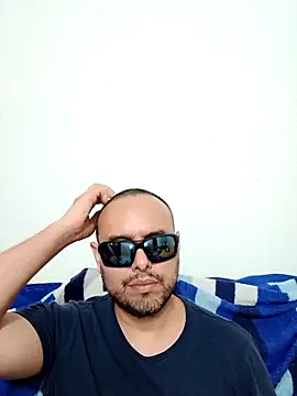 ElSunEagle online show from May 2026 03:57:01 AM