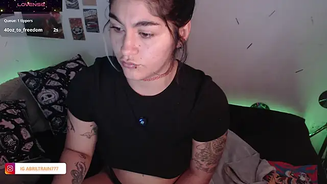 Snapshot of abril666 chatting on November 2025 04:07:01 PM abril666 online show from November 2025 04:07:01 PM