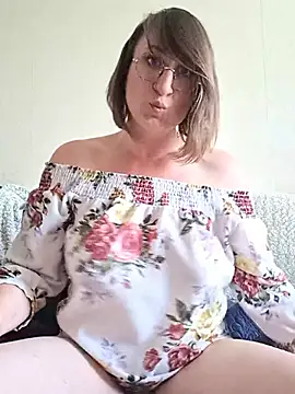minierose online show from May 2026 05:43:01 PM