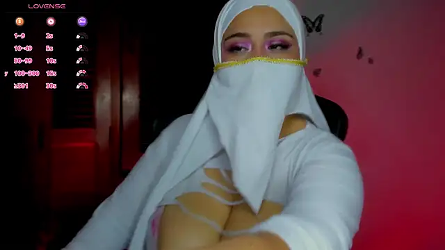 Snapshot of nahid_sammur chatting on January 2025 04:06:02 AM nahid sammur online show from January 2025 04:06:02 AM