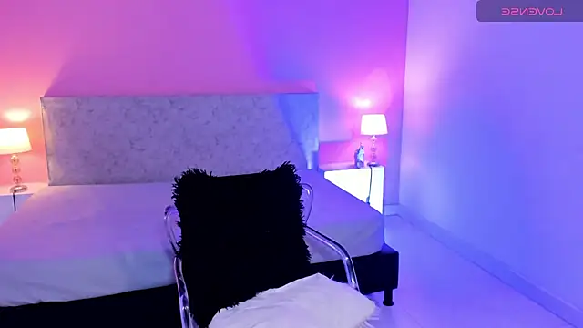 Snapshot of BlakmillerrGilson chatting on September 2025 07:47:01 PM BlakmillerrGilson online show from September 2025 07:47:01 PM