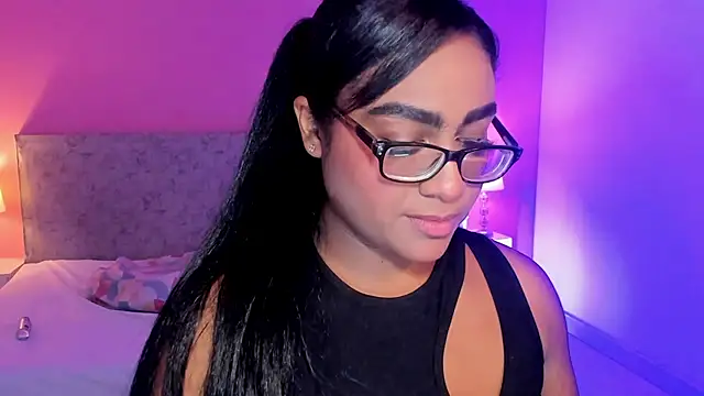 Snapshot of BlakmillerrGilson chatting on October 2025 07:56:01 PM BlakmillerrGilson online show from October 2025 07:56:01 PM