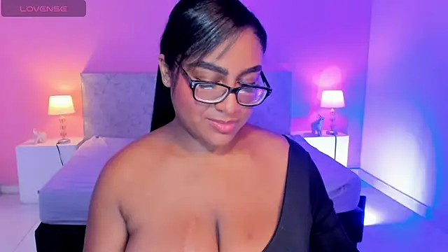 Snapshot of BlakmillerrGilson chatting on October 2025 07:54:02 PM BlakmillerrGilson online show from October 2025 07:54:02 PM