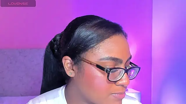 Snapshot of BlakmillerrGilson chatting on November 2025 07:57:01 PM BlakmillerrGilson online show from November 2025 07:57:01 PM