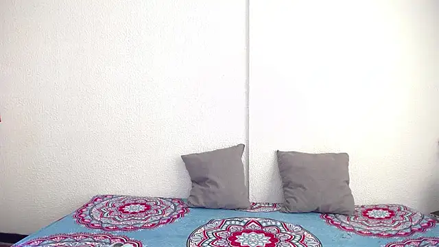 Snapshot of _joanne_and_oliver_ chatting on September 2025 04:41:01 PM joanne and oliver online show from September 2025 04:41:01 PM