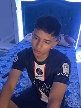 Leonarrrd 01 online show from January 2025 03:20:01 AM