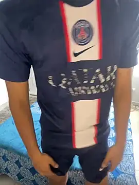 Leonarrrd 01 online show from January 2025 05:15:01 PM