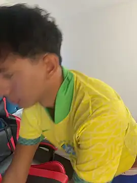 Leonarrrd 01 online show from February 2026 09:59:02 PM