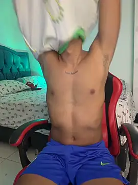 Leonarrrd 01 online show from April 2026 01:38:02 AM