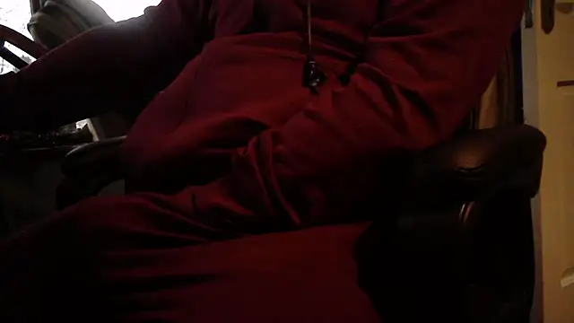 IrishCock30 online show from December 2025 02:56:01 PM