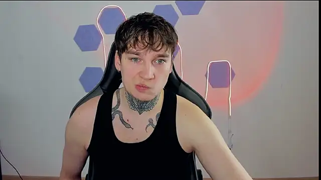 Chris Tyson online show from December 2024 06:22:02 AM