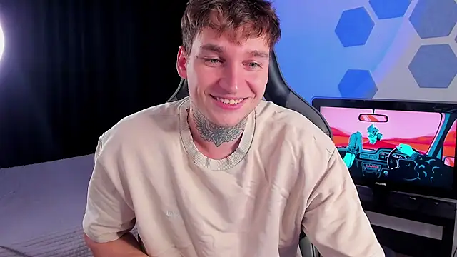 Chris Tyson online show from September 2025 01:49:01 AM