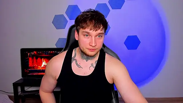 Chris Tyson online show from April 2026 08:09:01 PM