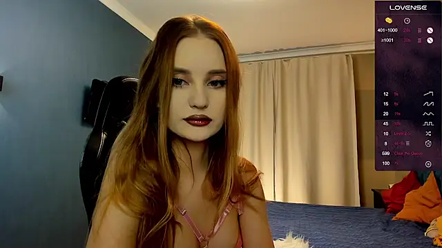 Snapshot of Ria_Woodss chatting on March 2025 06:42:02 PM Ria Woodss online show from March 2025 06:42:02 PM