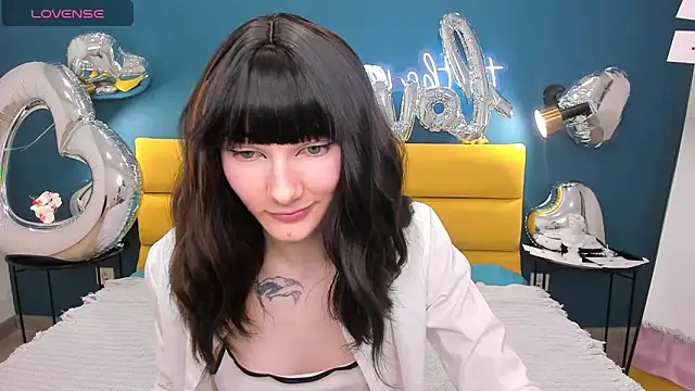 Snapshot of Lili_flowerr chatting on February 2025 02:14:01 AM Lili flowerr online show from February 2025 02:14:01 AM