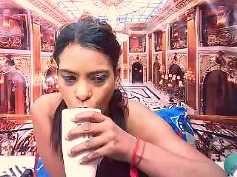 Snapshot of IndianSexyAss chatting on November 2025 06:37:02 PM IndianSexyAss online show from November 2025 06:37:02 PM