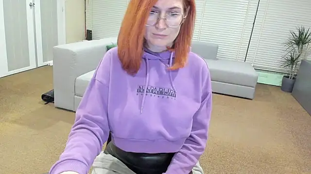 Snapshot of Sheandhim23 chatting on January 2025 01:41:02 AM Sheandhim23 online show from January 2025 01:41:02 AM