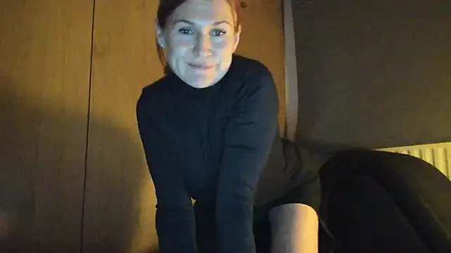 Snapshot of Sheandhim23 chatting on March 2025 10:21:01 PM Sheandhim23 online show from March 2025 10:21:01 PM