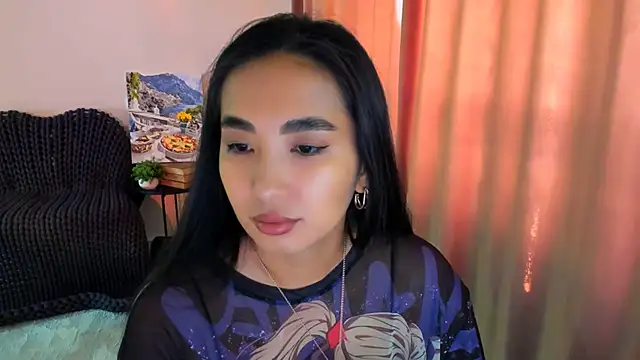 worldofkim online show from March 2025 05:54:01 AM