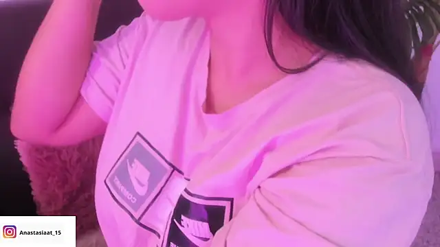 Snapshot of Miia_Thompsonn chatting on February 2025 03:04:01 AM Miia Thompsonn online show from February 2025 03:04:01 AM