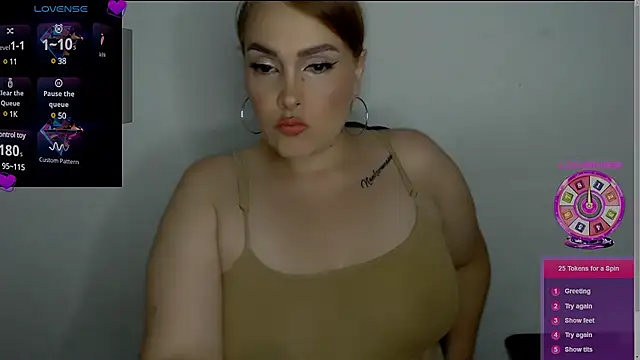 Snapshot of Miss_Agatha chatting on January 2025 01:52:02 AM Miss Agatha online show from January 2025 01:52:02 AM