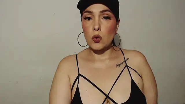 Snapshot of Miss_Agatha chatting on October 2025 09:58:02 PM Miss Agatha online show from October 2025 09:58:02 PM