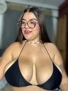 Michellesexxy online show from January 2025 05:26:02 AM