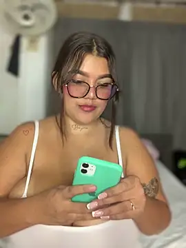 Michellesexxy online show from January 2025 03:09:01 AM