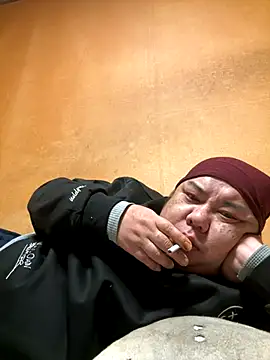 punk0805 online show from January 2026 12:53:02 PM