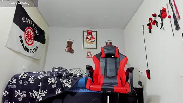 AlejoKhalifa  online show from December 2025 10:55:01 AM