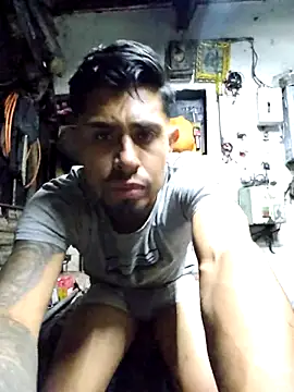 Snapshot of pene_latinoriico chatting on October 2025 06:16:02 AM pene latinoriico online show from October 2025 06:16:02 AM