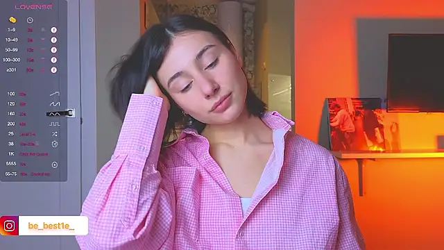 Snapshot of Vostok-6 chatting on December 2024 05:12:01 PM Vostok-6 online show from December 2024 05:12:01 PM