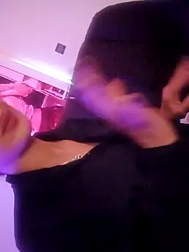 Snapshot of Maya-Promax chatting on December 2024 08:19:02 AM Maya-Promax online show from December 2024 08:19:02 AM