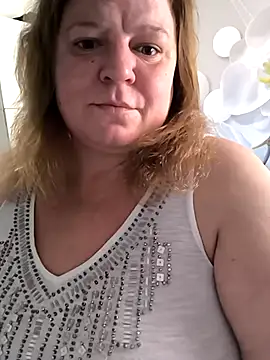 Snapshot of jusichka chatting on October 2025 06:14:02 AM jusichka online show from October 2025 06:14:02 AM