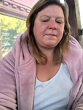 Snapshot of jusichka chatting on November 2025 05:52:02 AM jusichka online show from November 2025 05:52:02 AM