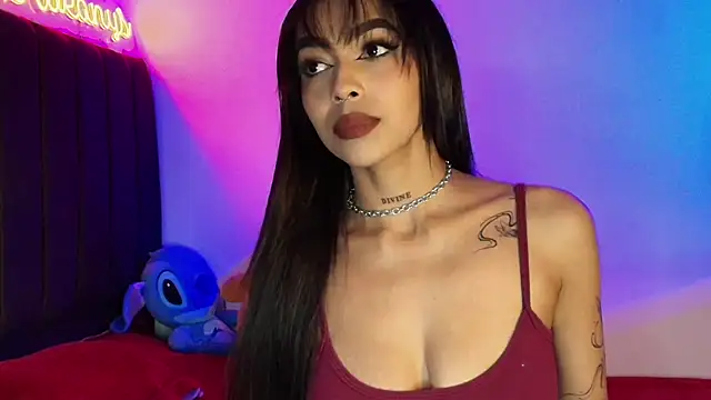 Snapshot of Alleanys_Cristal chatting on October 2025 09:26:02 PM Alleanys Cristal online show from October 2025 09:26:02 PM