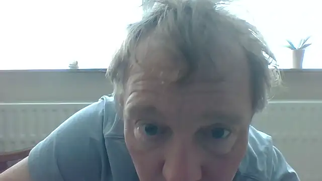 Snapshot of bertolini chatting on April 2026 01:20:01 PM bertolini online show from April 2026 01:20:01 PM