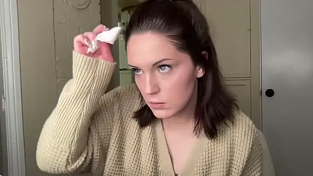 Snapshot of sexylilly69 chatting on January 2025 02:27:01 AM sexylilly69 online show from January 2025 02:27:01 AM