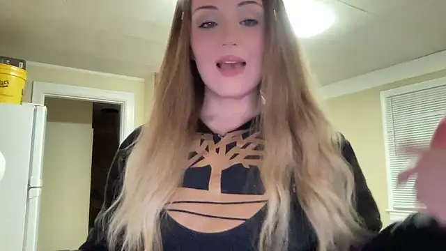 Snapshot of sexylilly69 chatting on February 2025 02:08:02 AM sexylilly69 online show from February 2025 02:08:02 AM