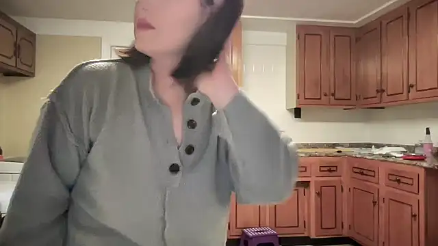 Snapshot of sexylilly69 chatting on February 2025 10:42:01 PM sexylilly69 online show from February 2025 10:42:01 PM