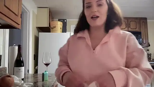 Snapshot of sexylilly69 chatting on February 2025 10:25:01 PM sexylilly69 online show from February 2025 10:25:01 PM