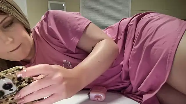 Snapshot of sexylilly69 chatting on March 2025 04:15:02 AM sexylilly69 online show from March 2025 04:15:02 AM