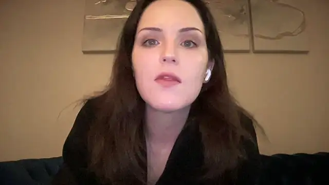 Snapshot of sexylilly69 chatting on September 2025 01:05:02 AM sexylilly69 online show from September 2025 01:05:02 AM