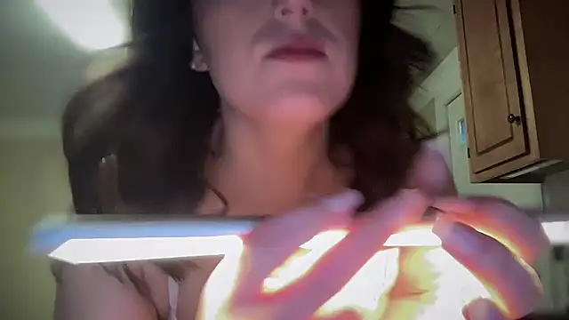 Snapshot of sexylilly69 chatting on September 2025 11:31:02 PM sexylilly69 online show from September 2025 11:31:02 PM