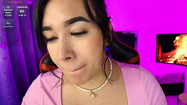 leahtemptation3 online show from October 2025 06:54:01 AM