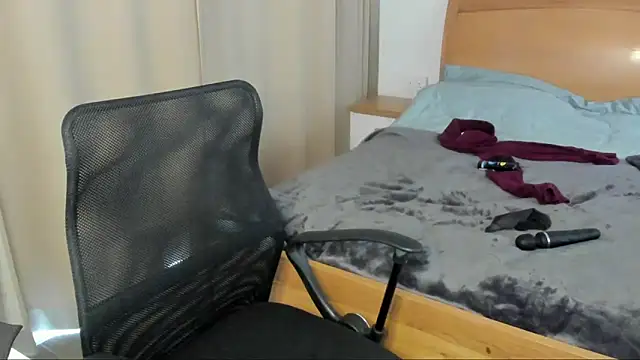 Snapshot of smileybabe chatting on March 2025 09:10:02 AM smileybabe online show from March 2025 09:10:02 AM